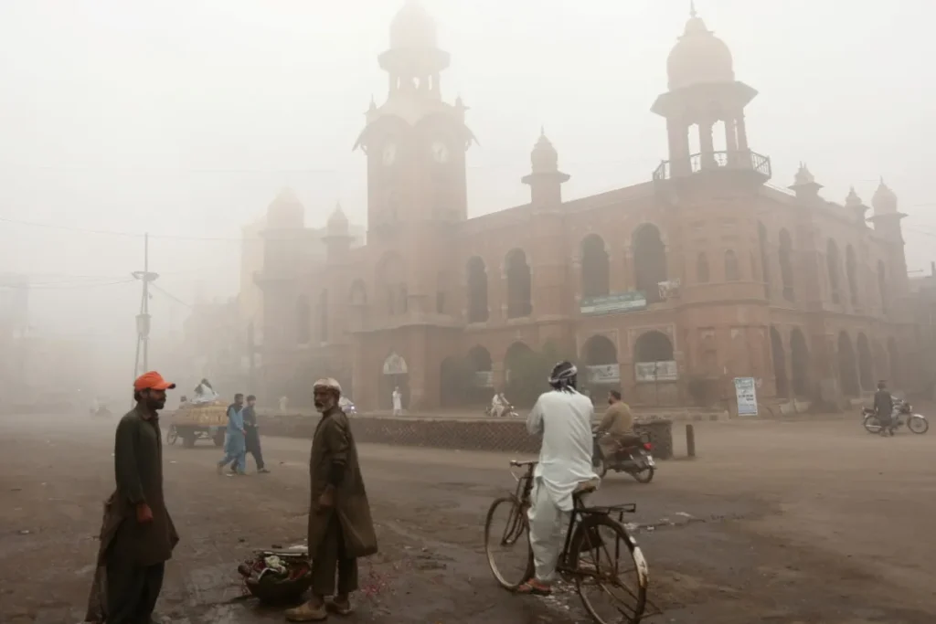 Pakistan Among Top Five Most Polluted Countries in 2024: Urgent Action Needed